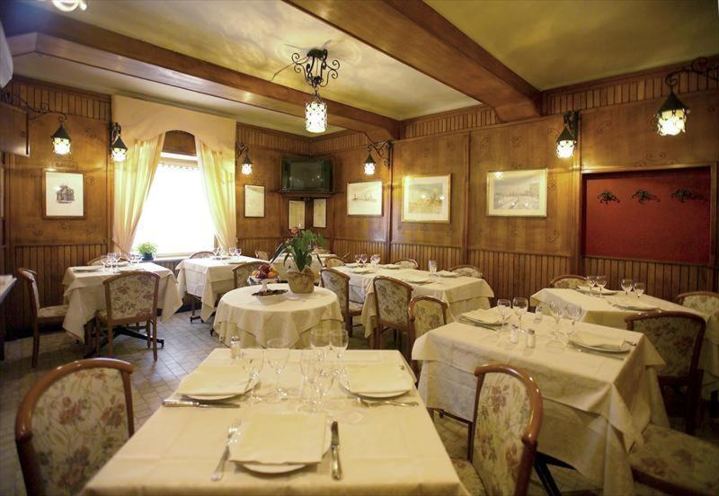 Albergo Badellino Bra Ngoại thất bức ảnh