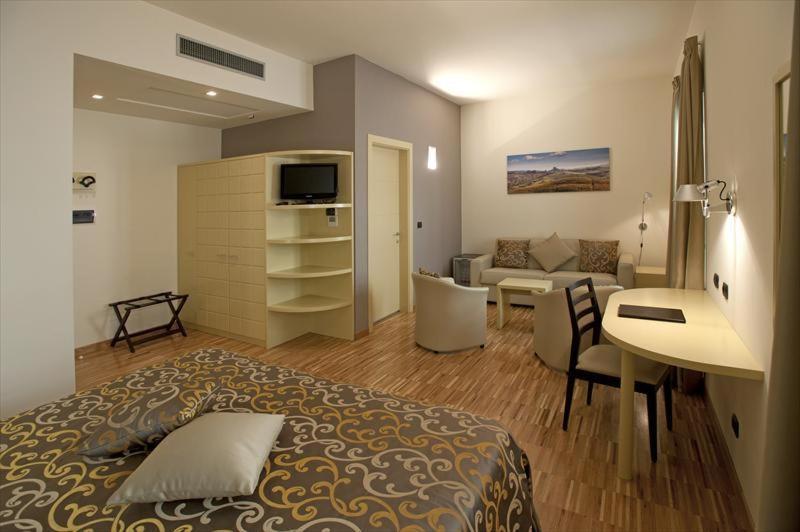 Albergo Badellino Bra Ngoại thất bức ảnh